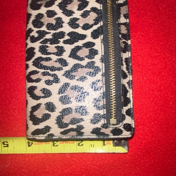 NWOT Kate Spade bi-fold wallet.Grove Street Leopard print. Black / Brown - Picture 16 of 16